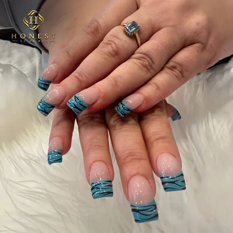 Honest Nails Bar - Kent Station — Nail salon in Kent